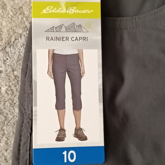Eddie Bauer Rainier Capris - Picture 2 of 11